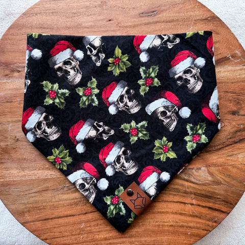 Merry Misfit // Tie-On Snap Dog Bandana